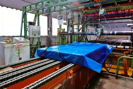 staalfabriek inpaklijn